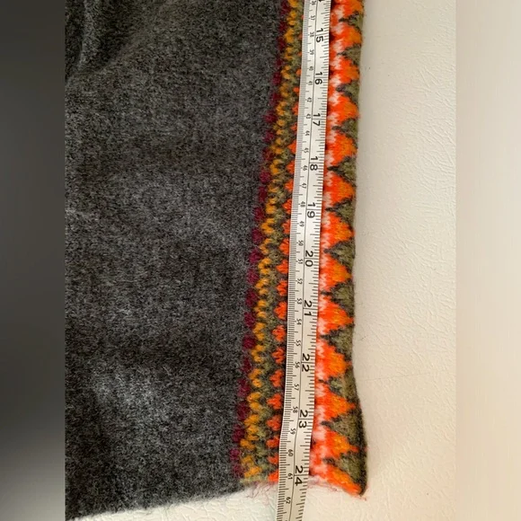 Old Navy Cardigan Open Front Dark Gray with Aztec Trim Detail Pockets Medium - Picture 10 of 13